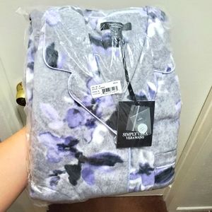NWT Simply Vera Vera Wang fleece pajama set